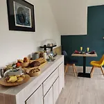 L'etang De La Tourne B&B Les Marches