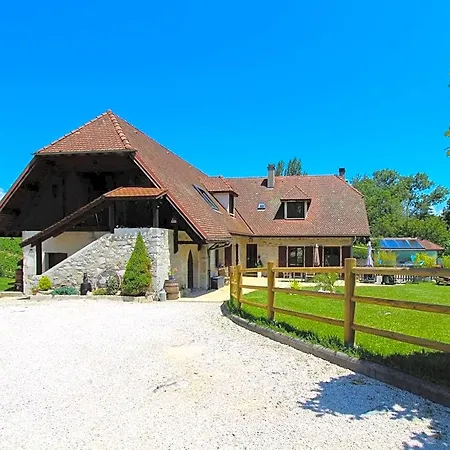 L'etang De La Tourne 3*