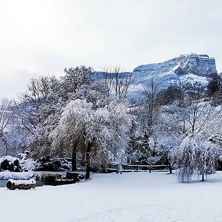 L'etang De La Tourne